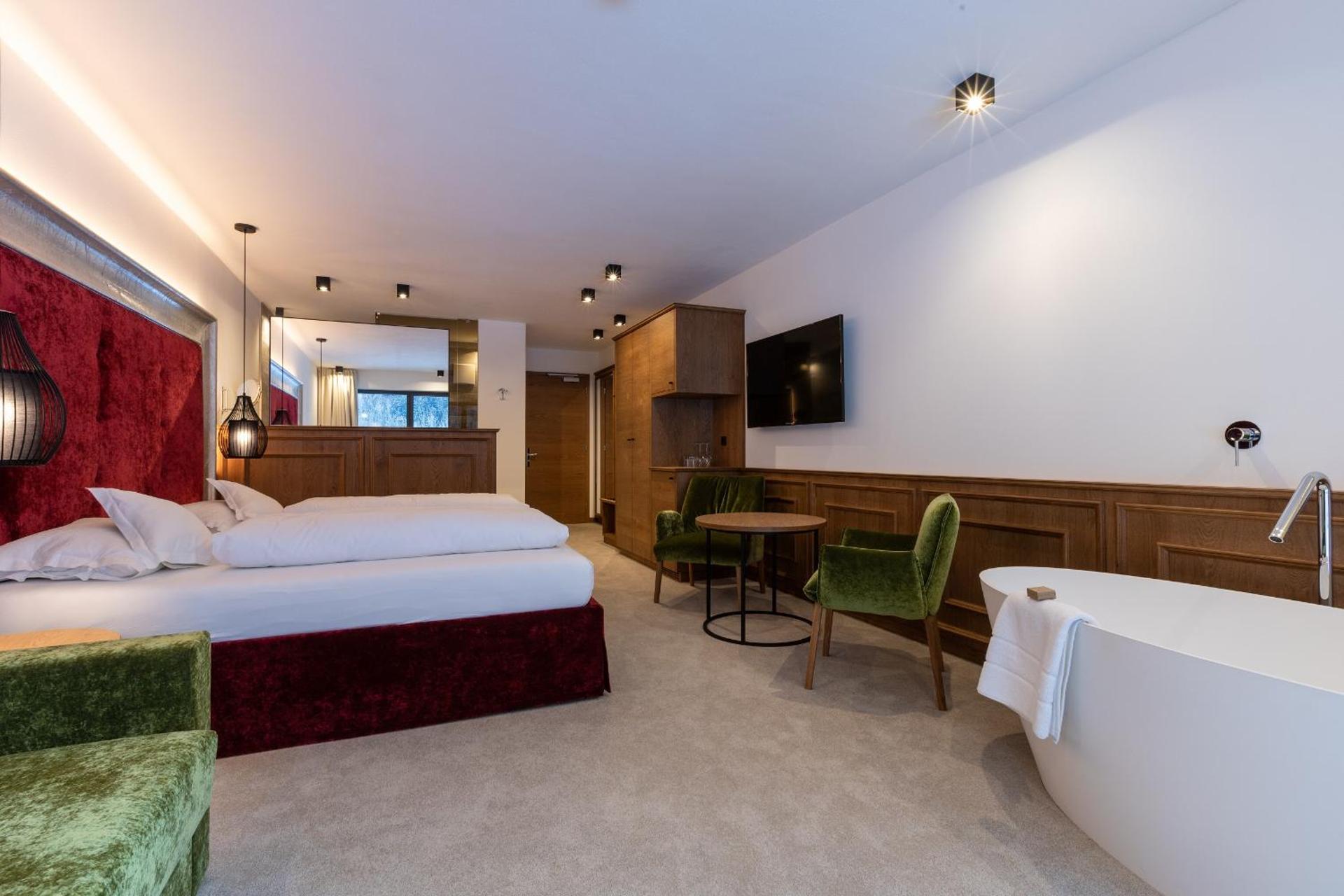 Photo of the whole room