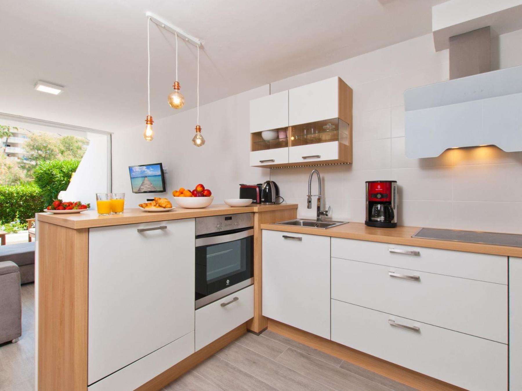 Kitchen or kitchenette