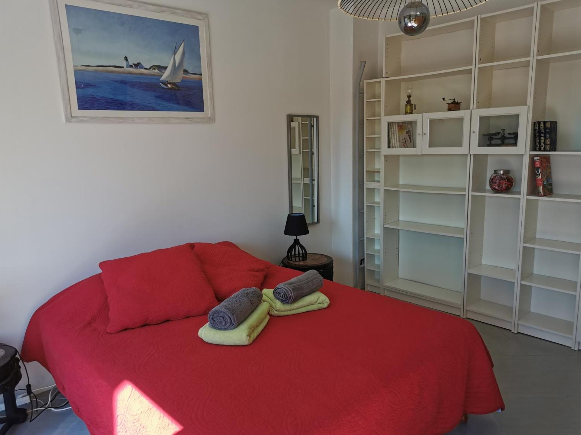 Appart "Pins & parasol", piscine chauffée et bain à remous