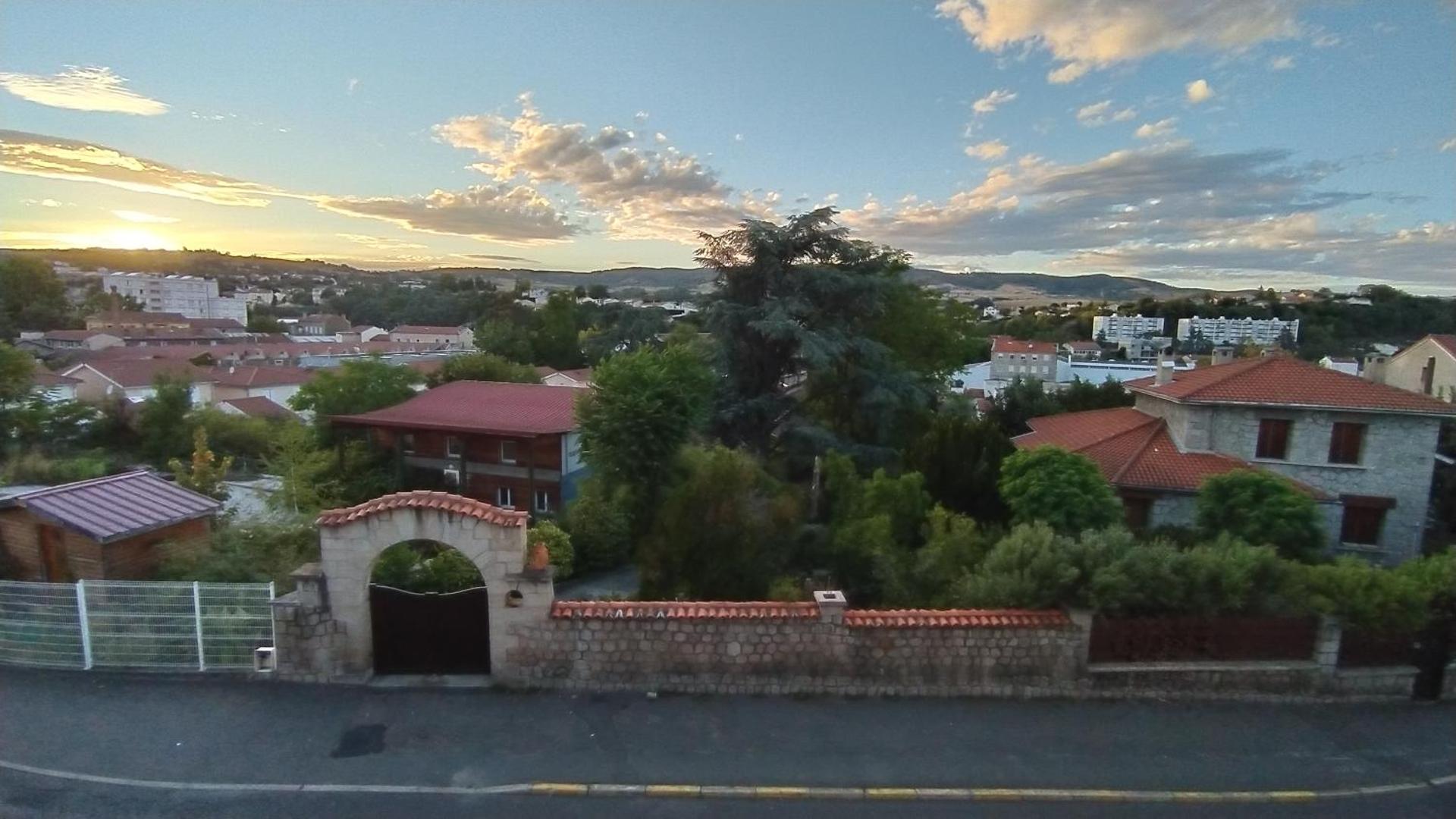 La Batisse de Saint-Chamond ( chambres )