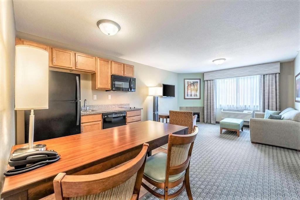 AmeriVu Inn and Suites - Chisago City
