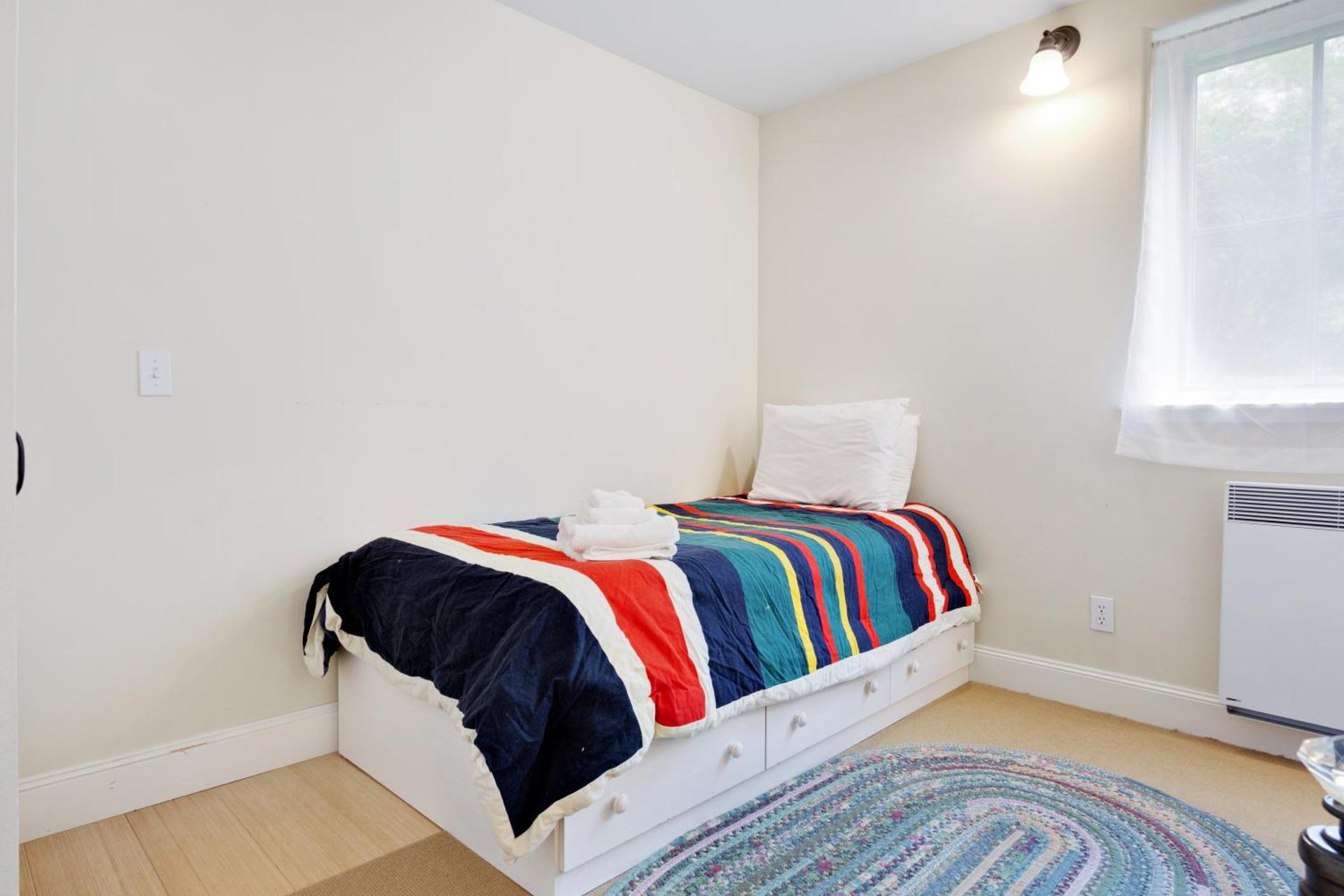 3 Bed 3 Bath Vacation home in Eastsound