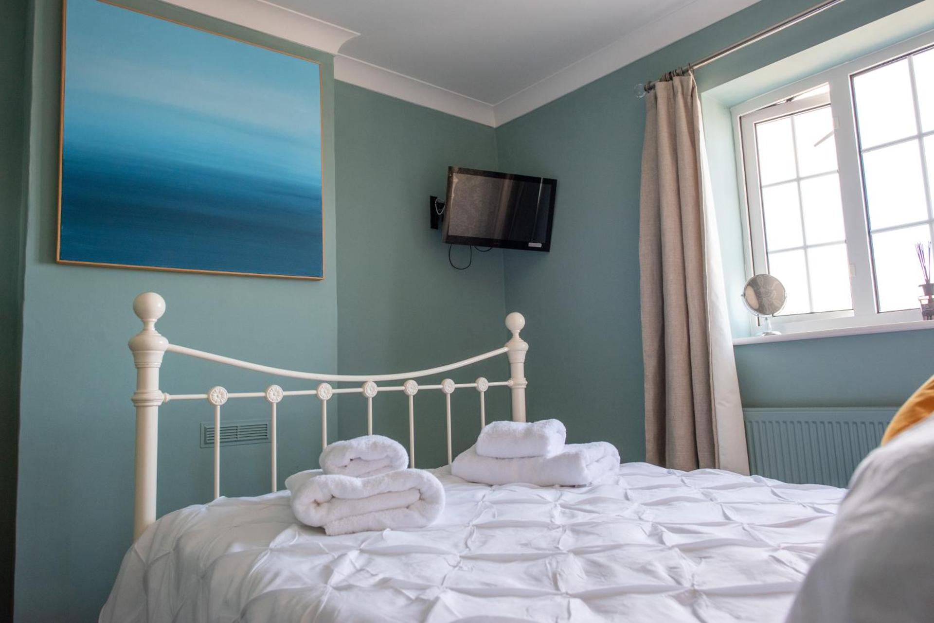 Clovelly Guest House