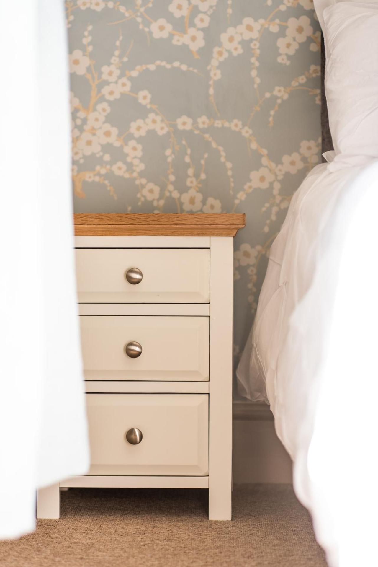 Clovelly Guest House