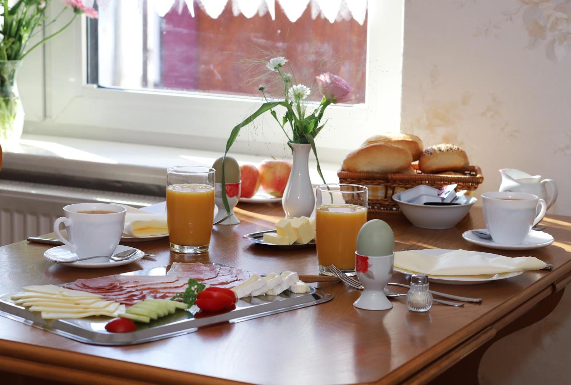 Continental breakfast