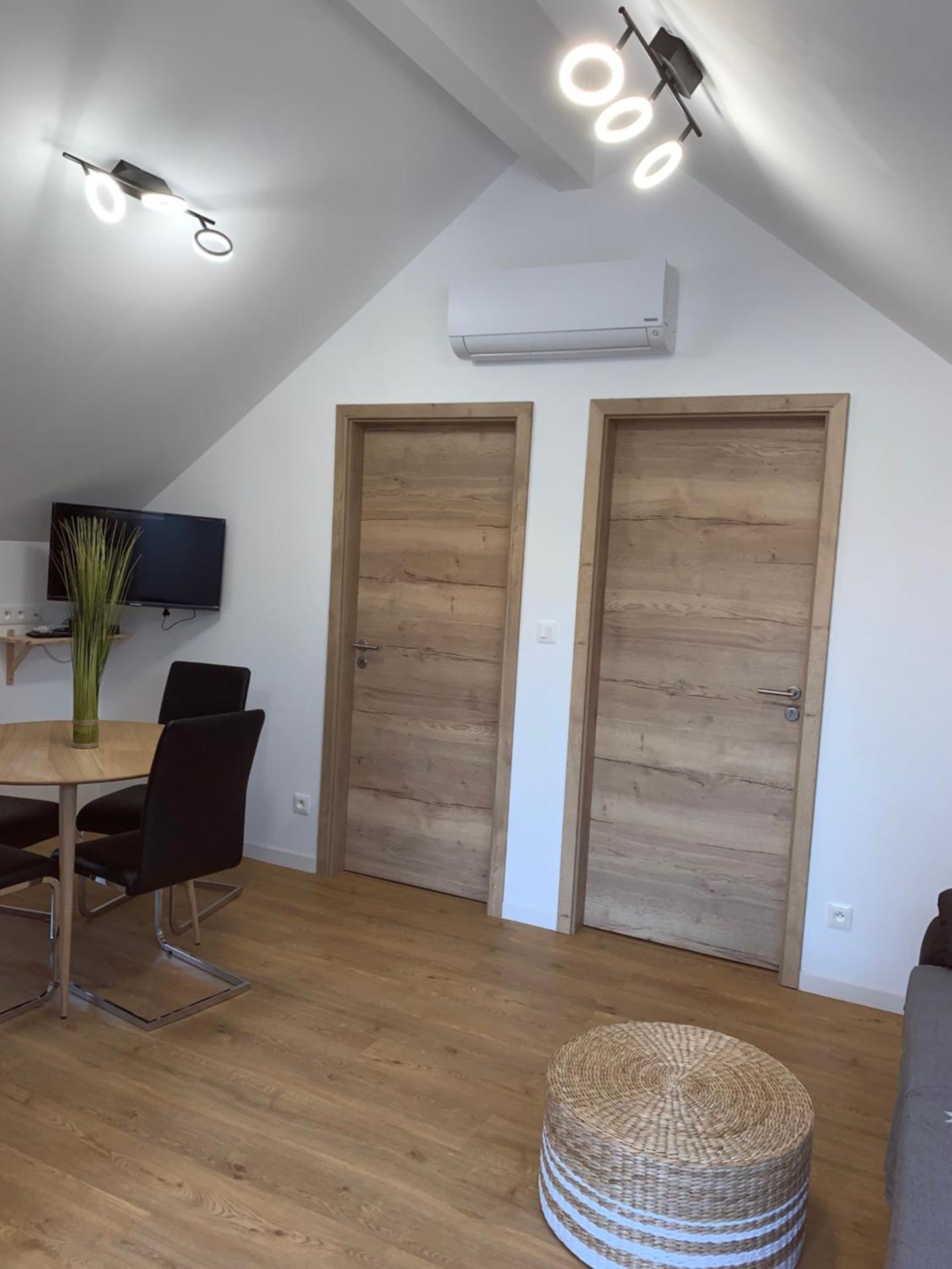 Nuit des étoiles gîte avec piscine et SPA communs