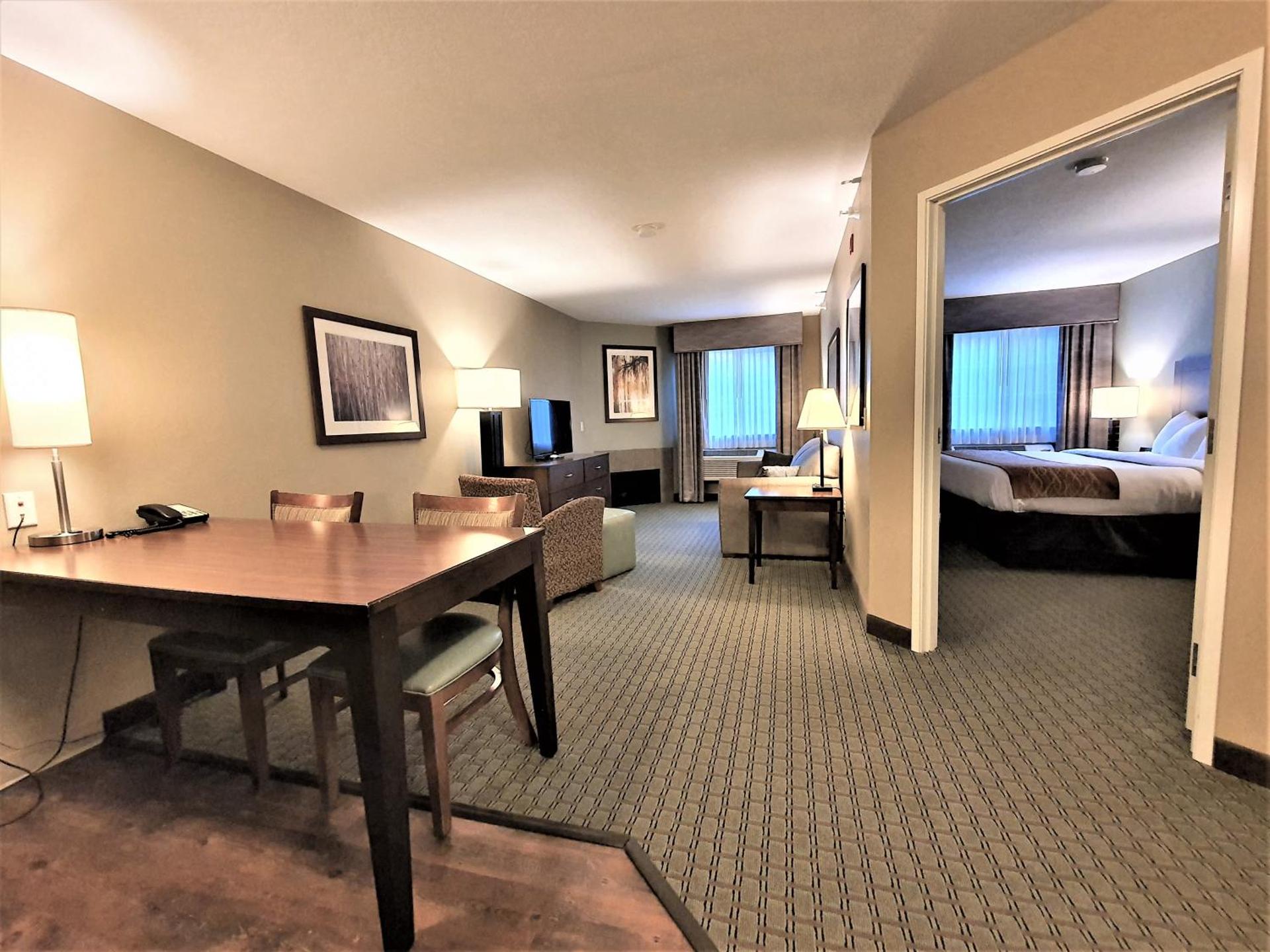 AmeriVu Inn and Suites - Chisago City