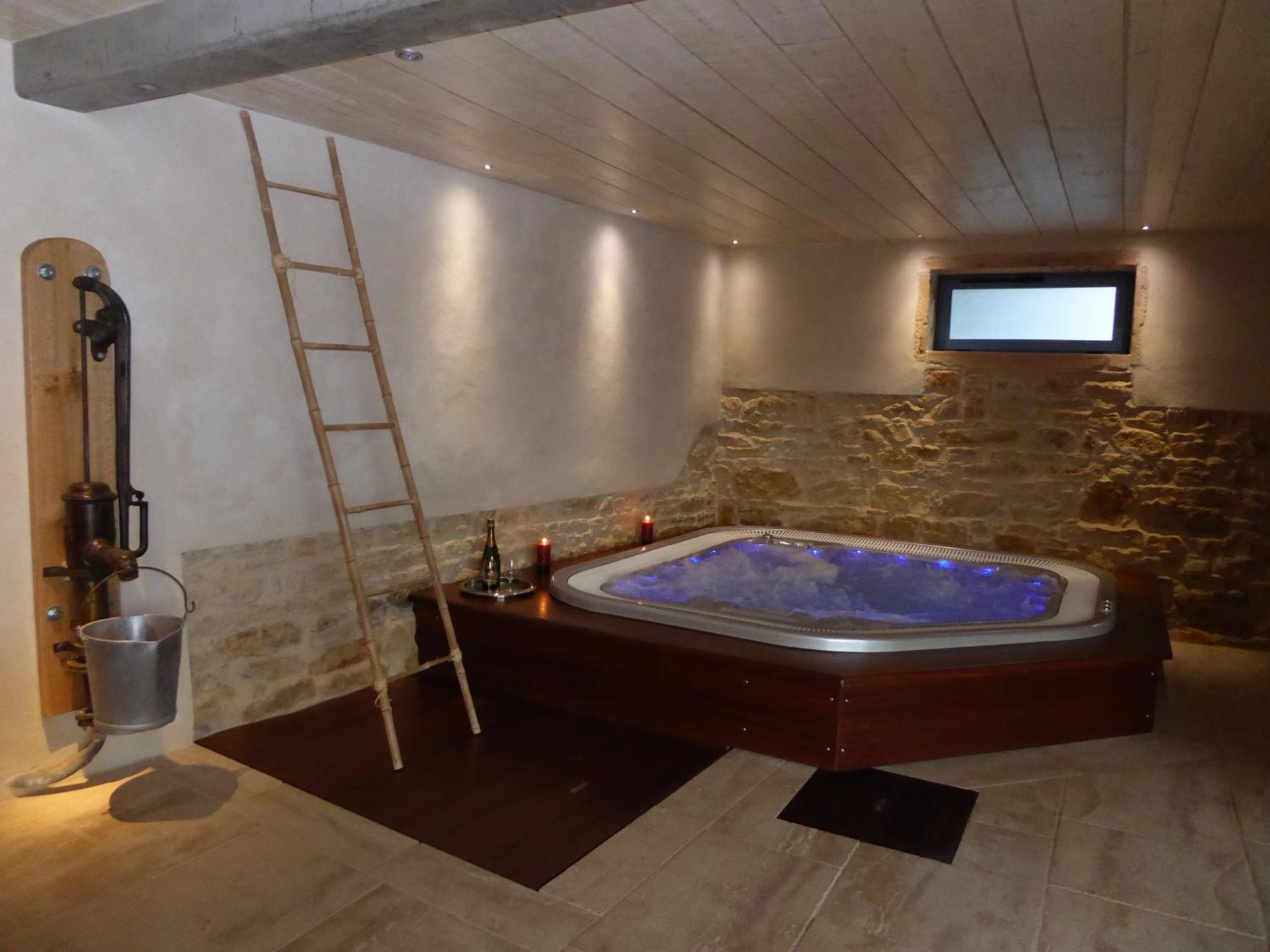 Spa and wellness centre/facilities