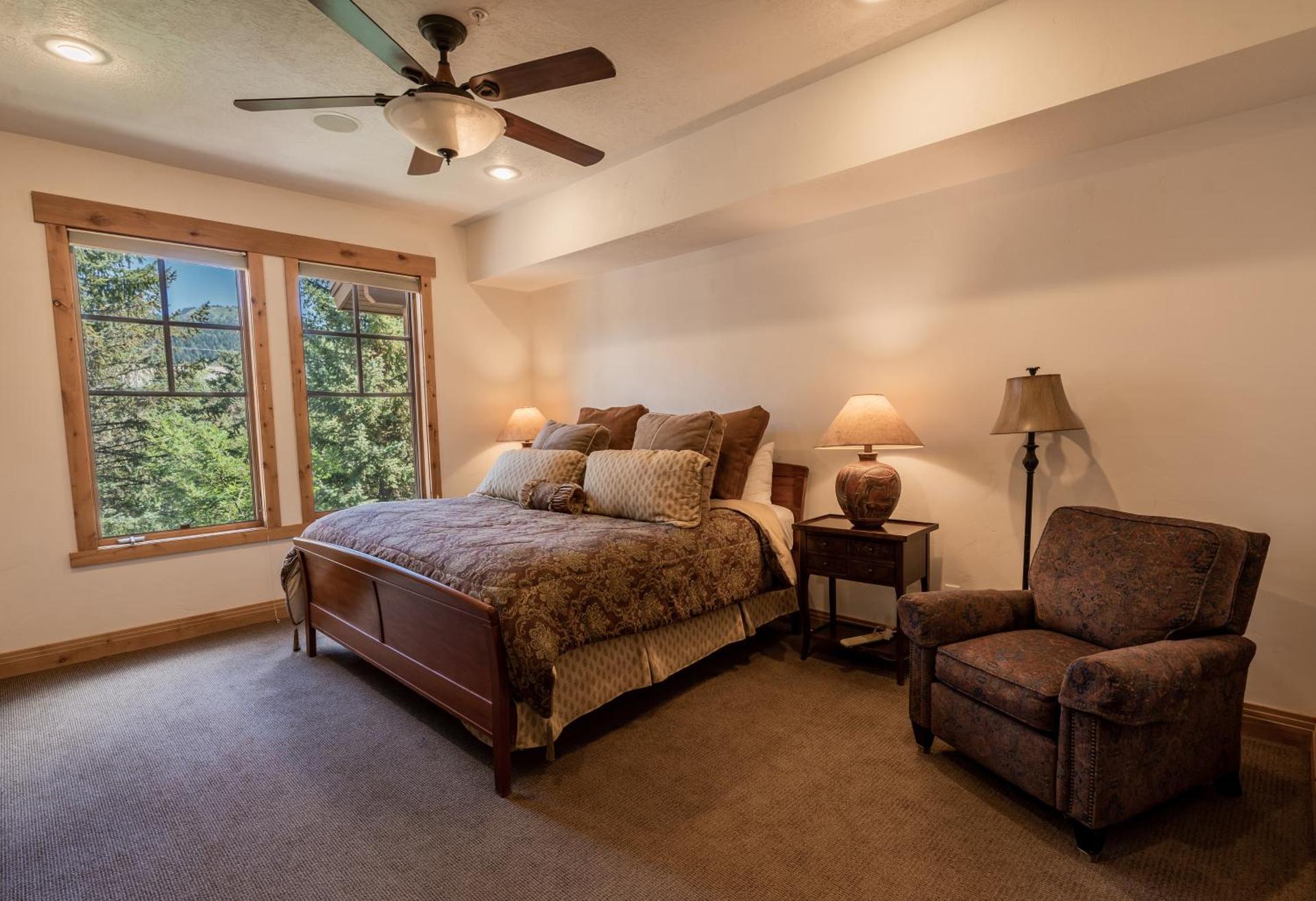 Town Point Condos by Park City Vacations