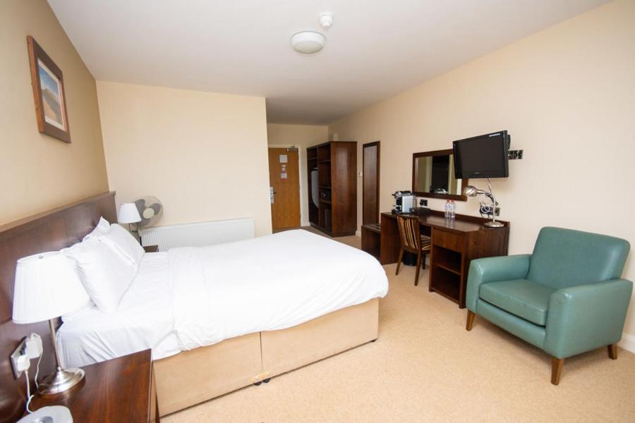 Strandhill Lodge and Suites Boutique Hotel