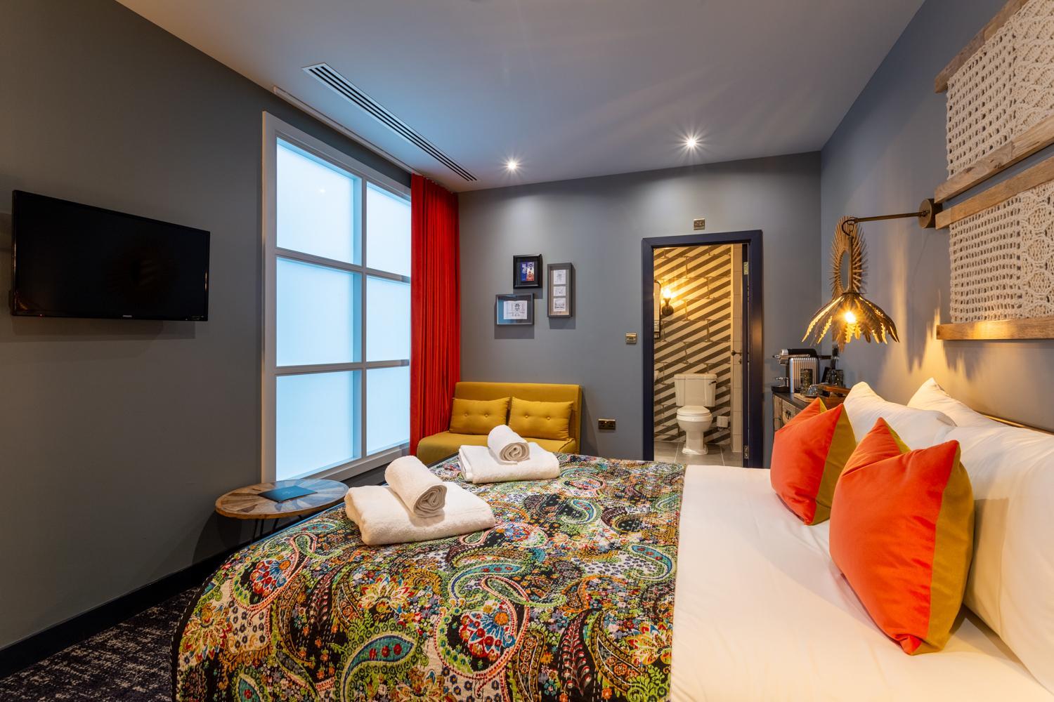 Photo of the whole room