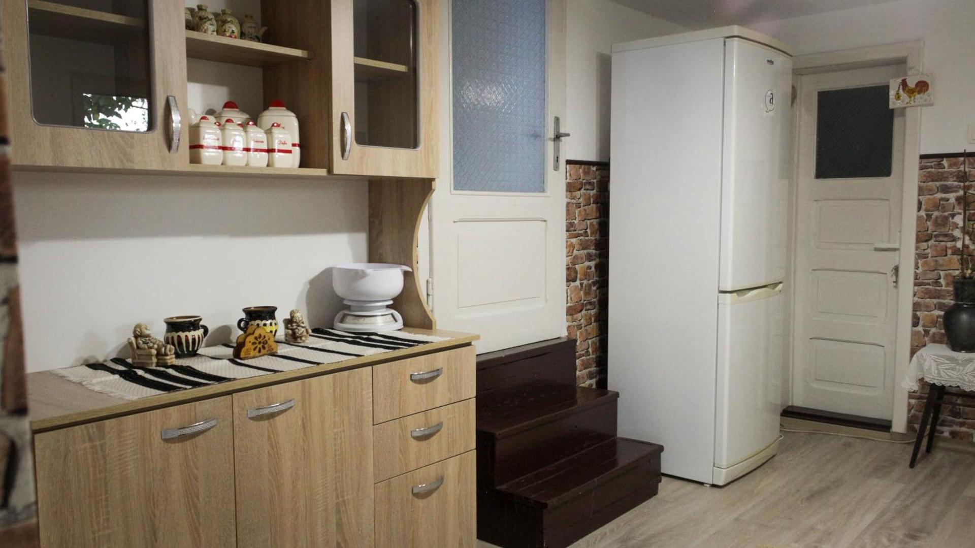 Casa rurală cu livadă LavAndra