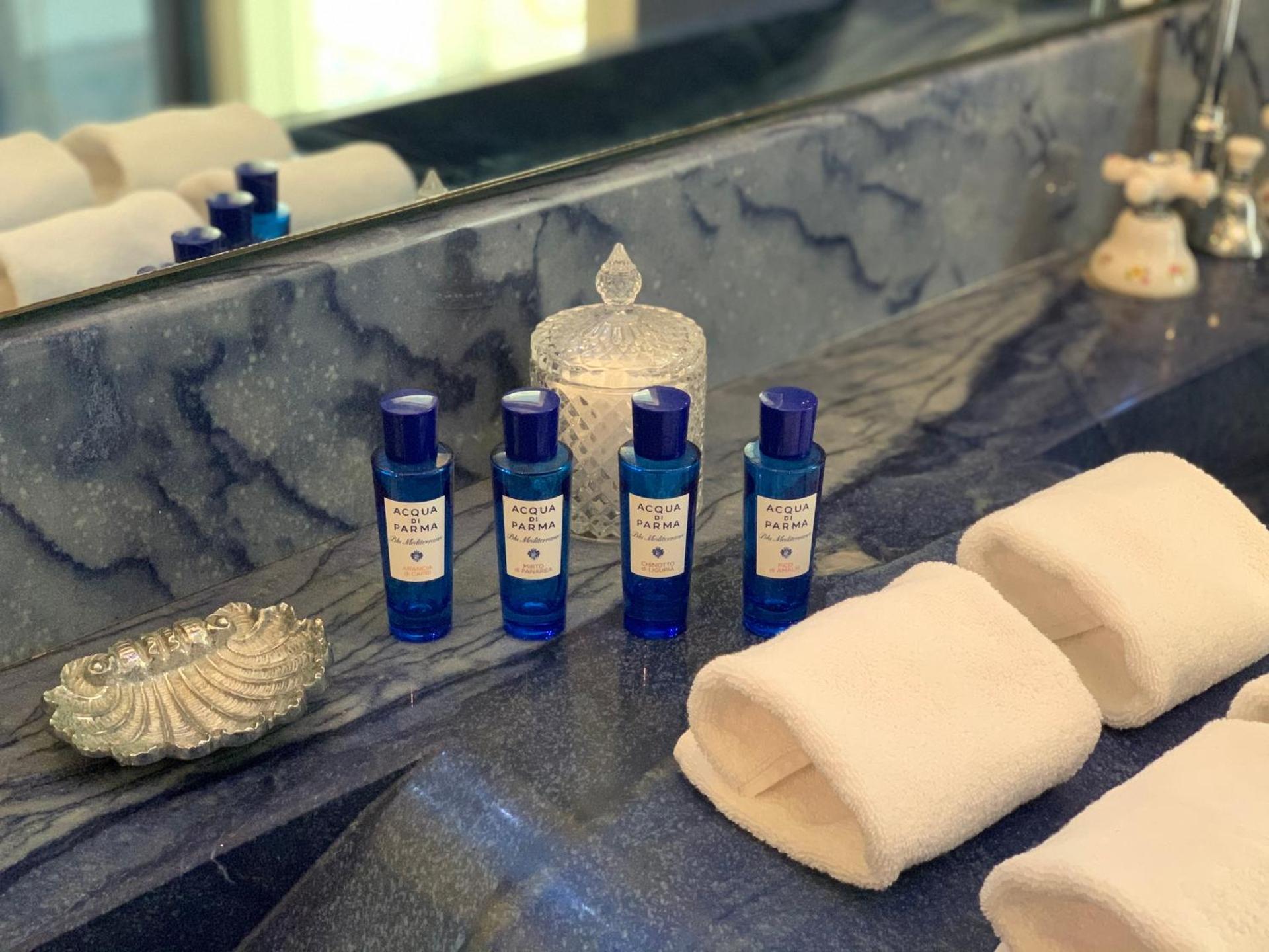 King Suite with Sea View