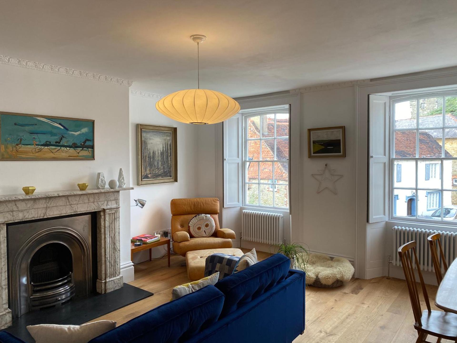 Stunning Georgian Flat in The Heart of Midhurst Old Town