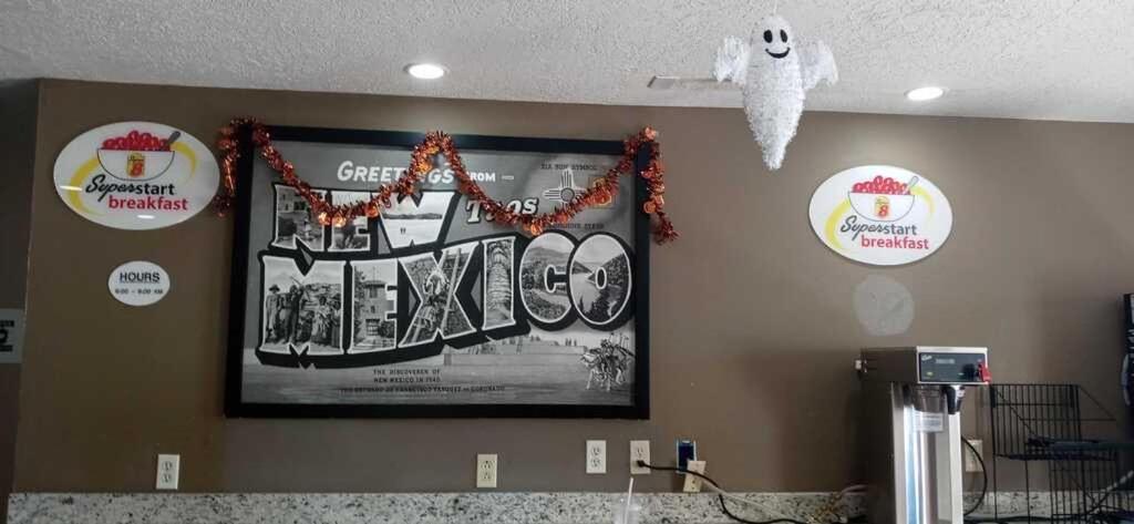 Super 8 by Wyndham Taos