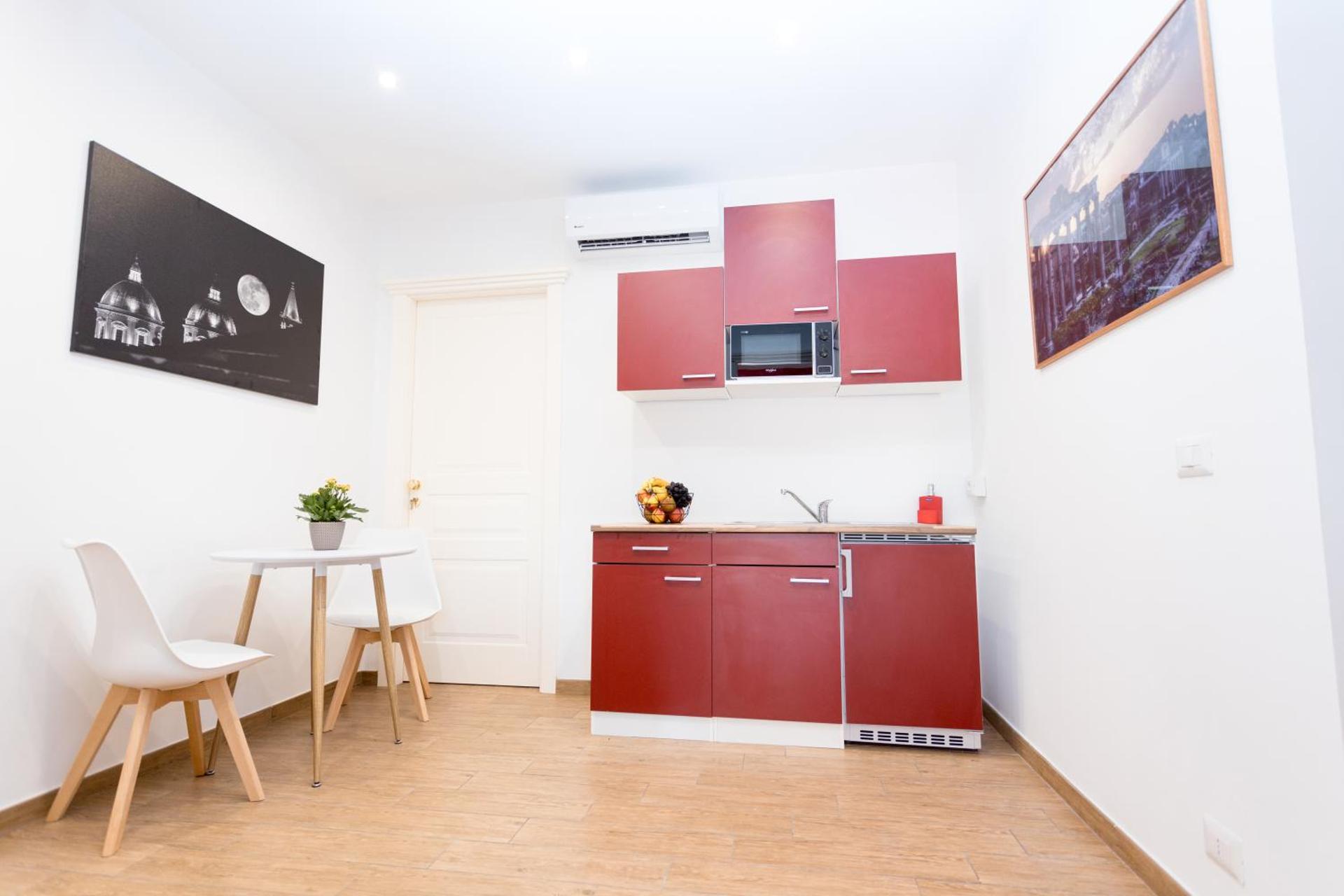 Kitchen or kitchenette