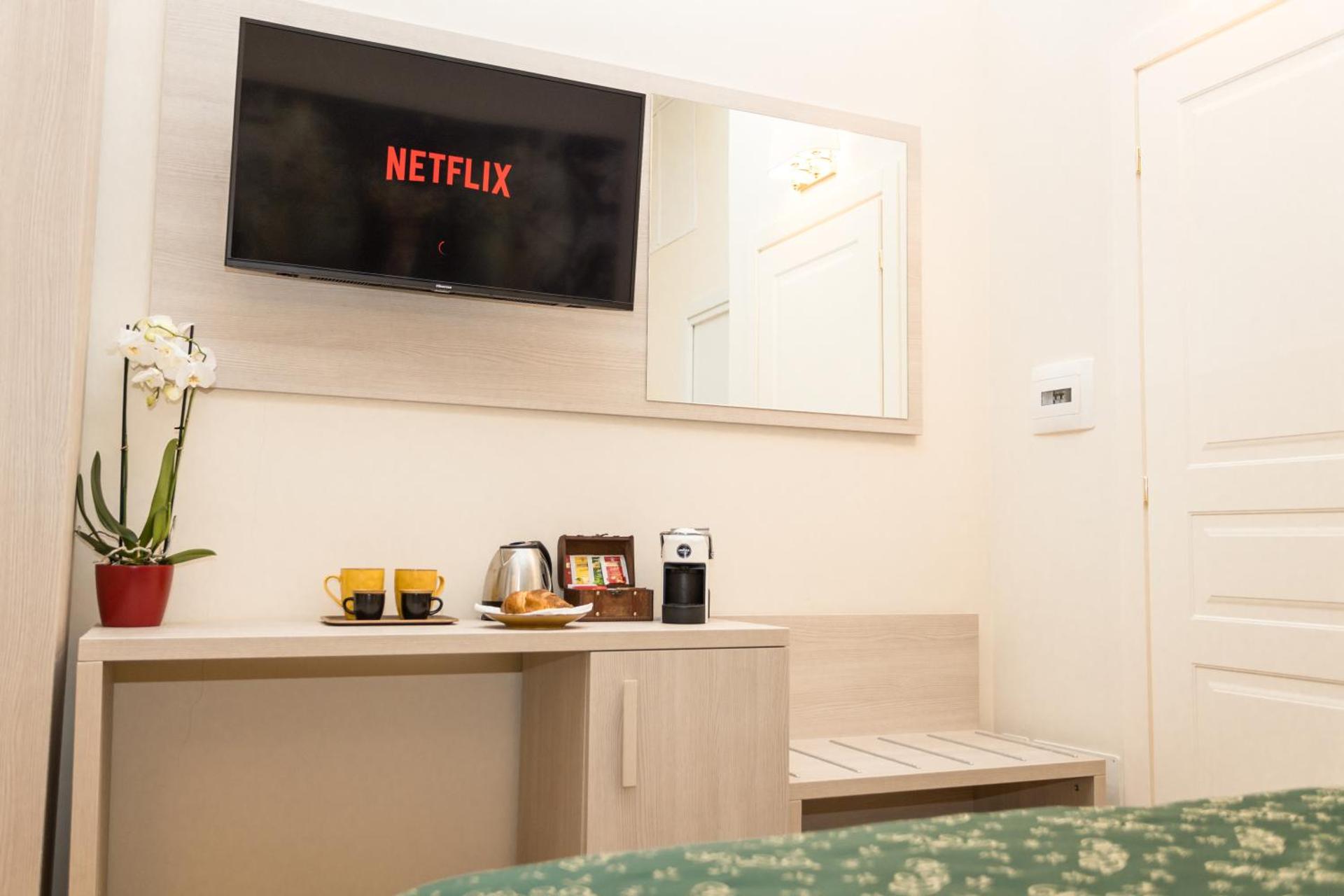 Coffee/tea facilities