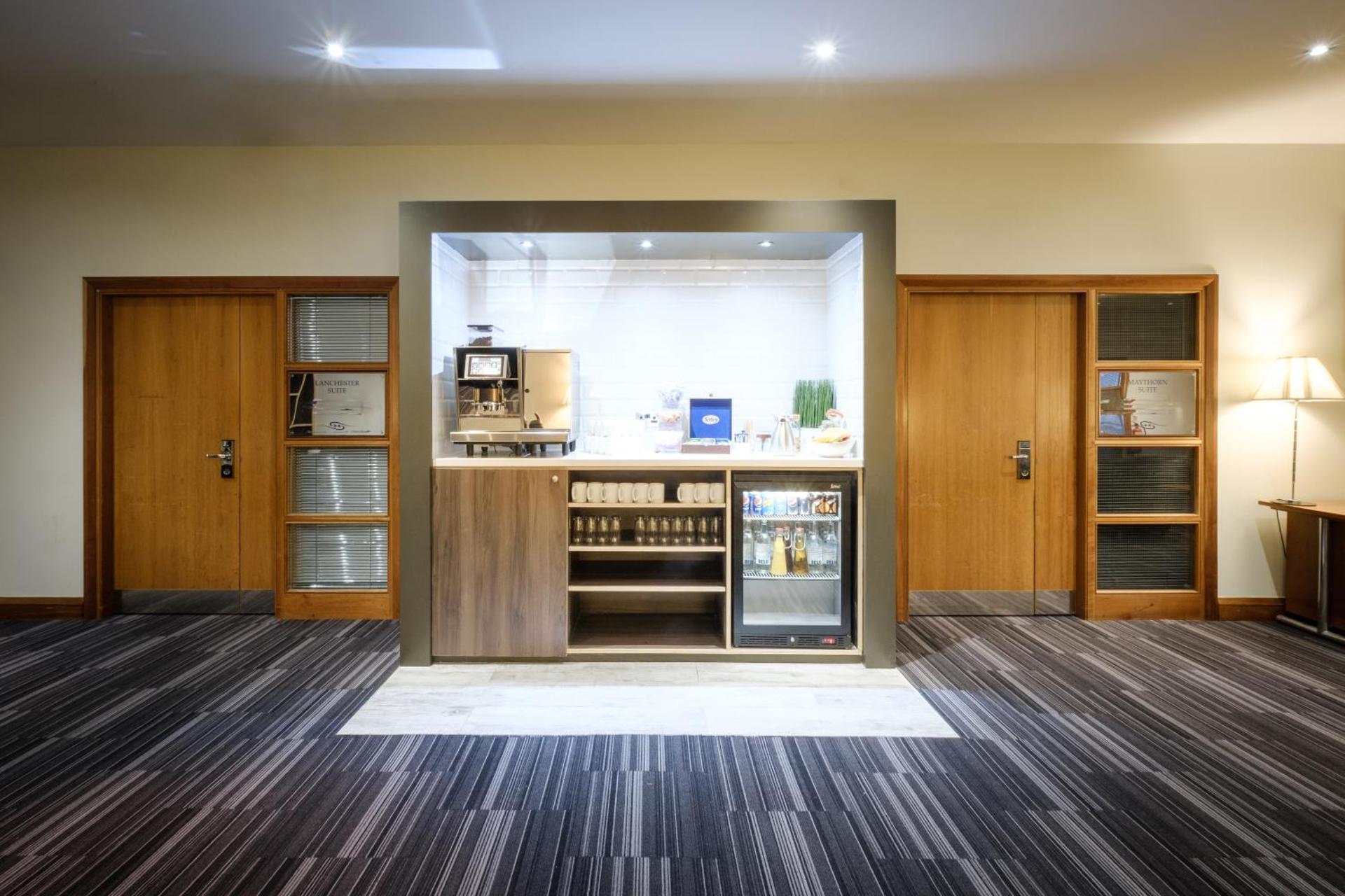 Meeting/conference room