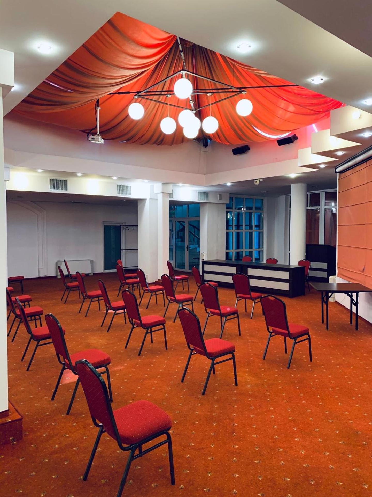 Meeting/conference room