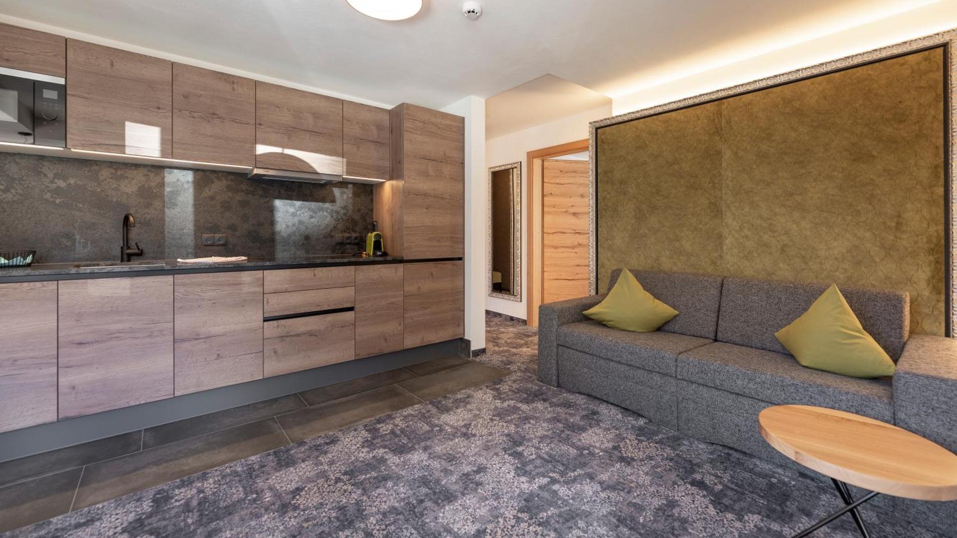 Kitchen or kitchenette