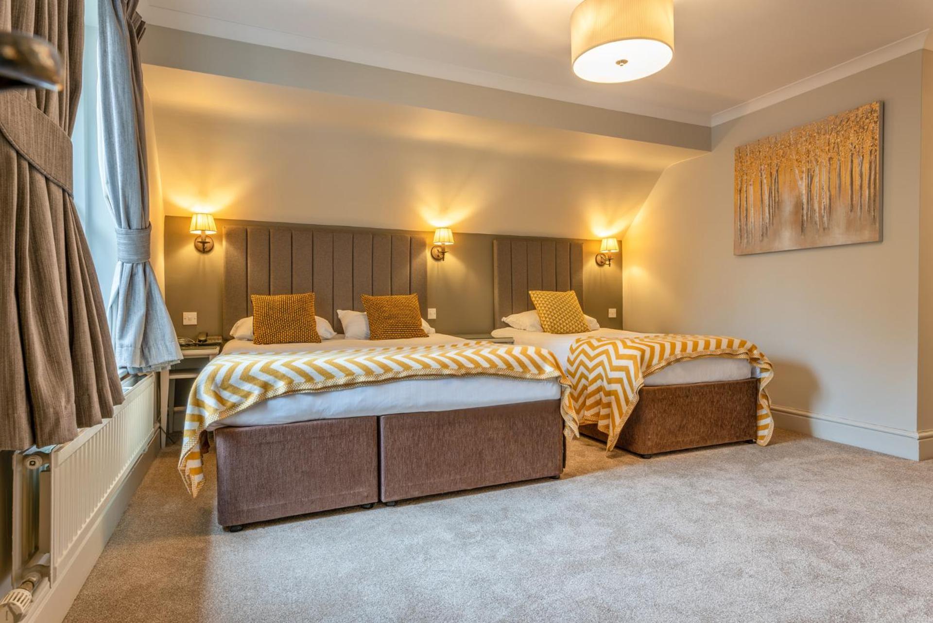 The Dog & Bear Hotel