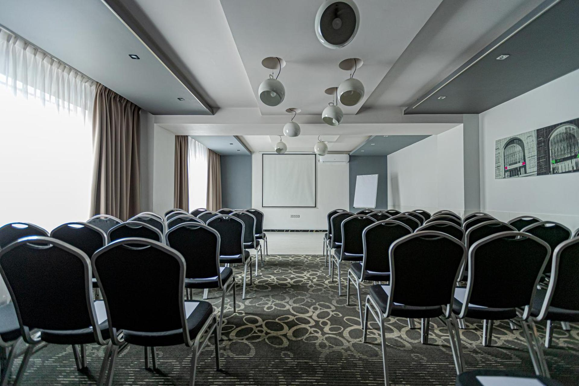 Meeting/conference room