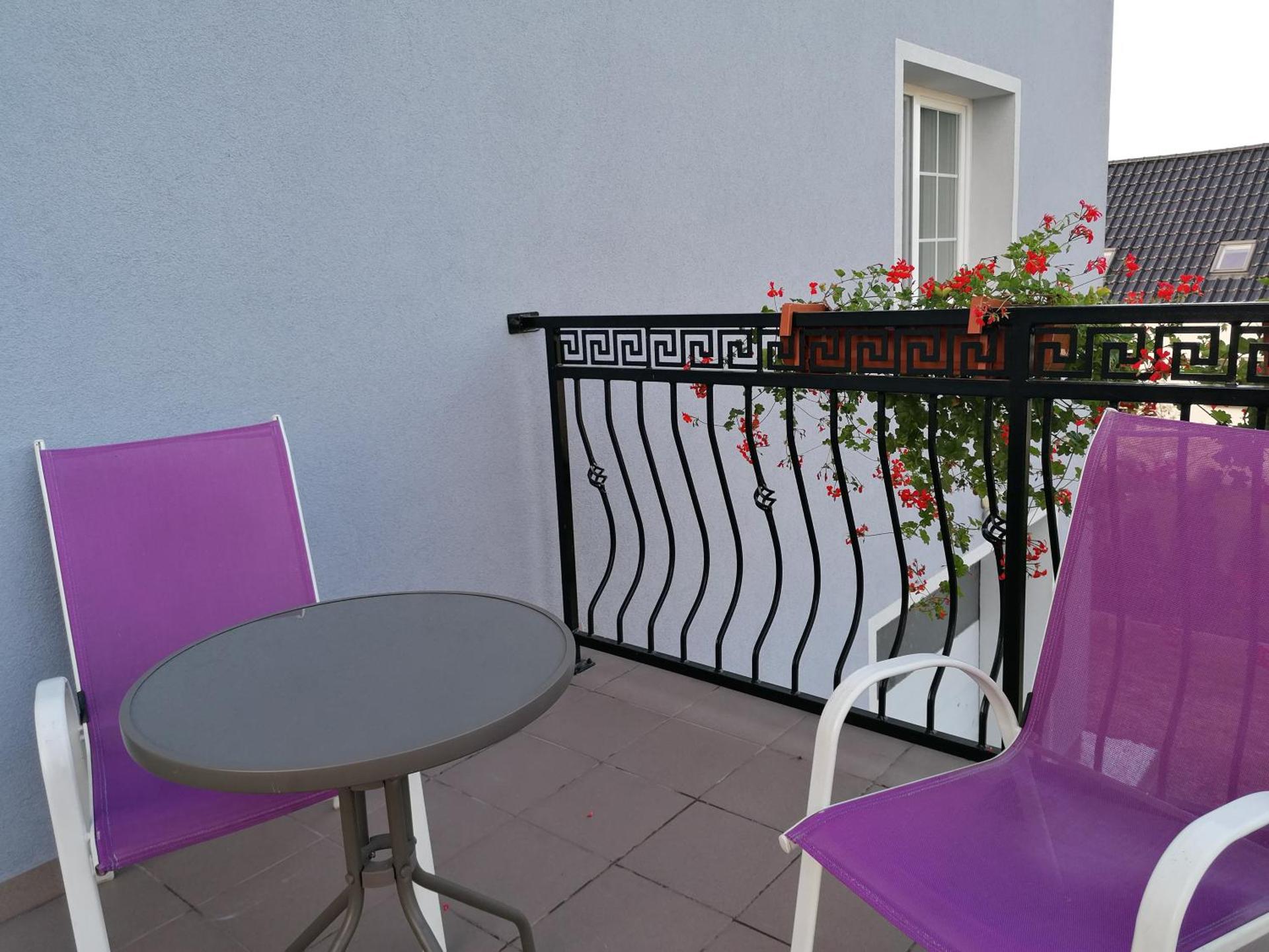 Triple Room with Terrace