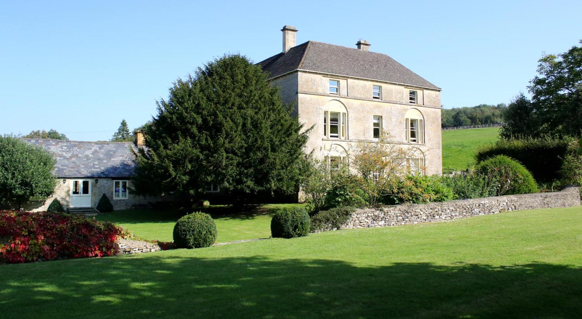 Aylworth Manor