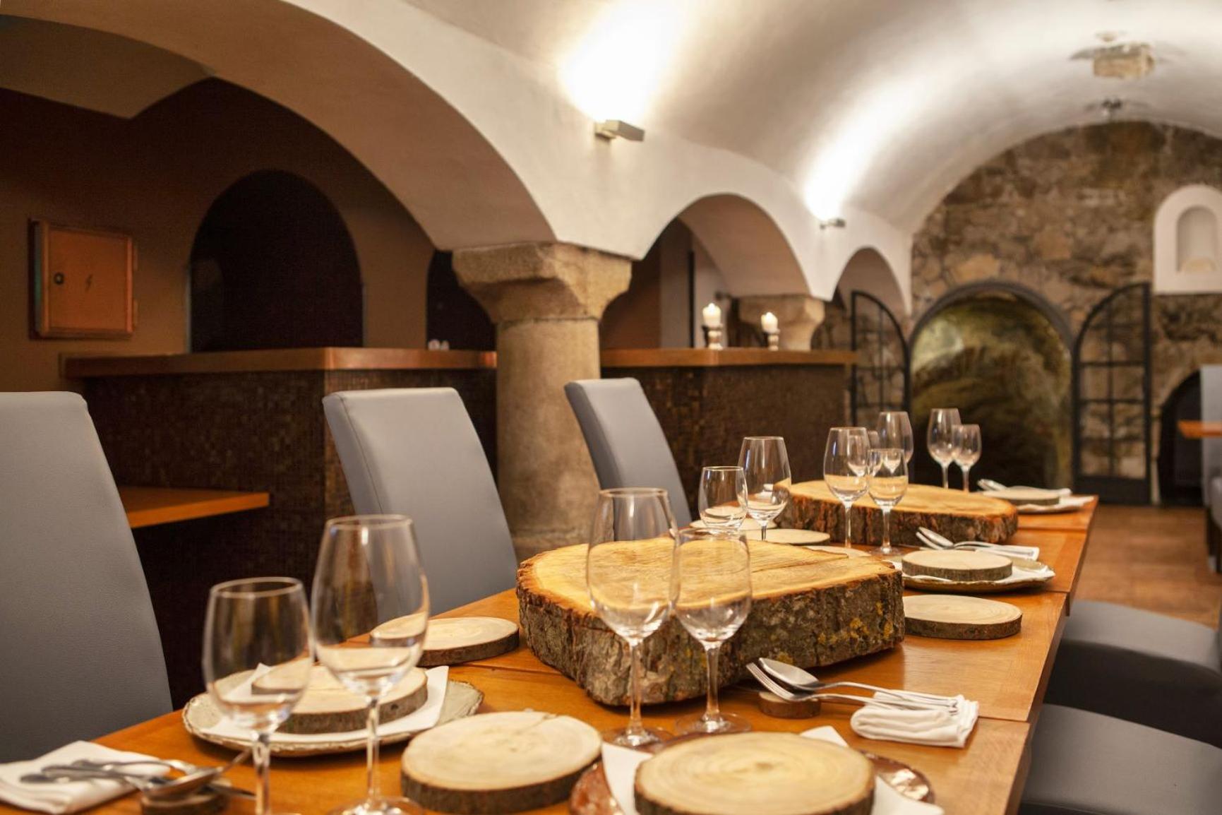 Banquet/Function facilities