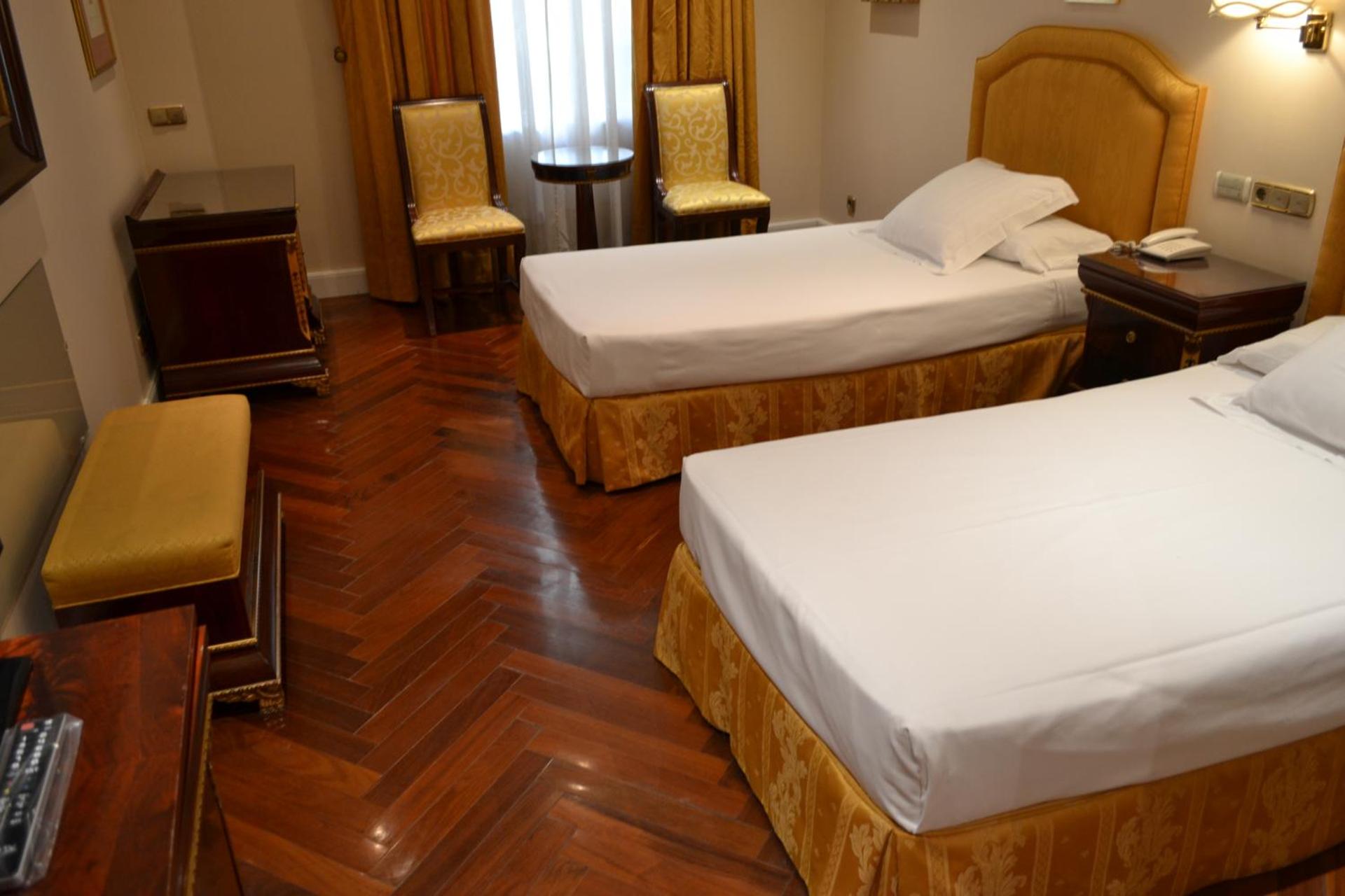 Hotel Alameda Palace