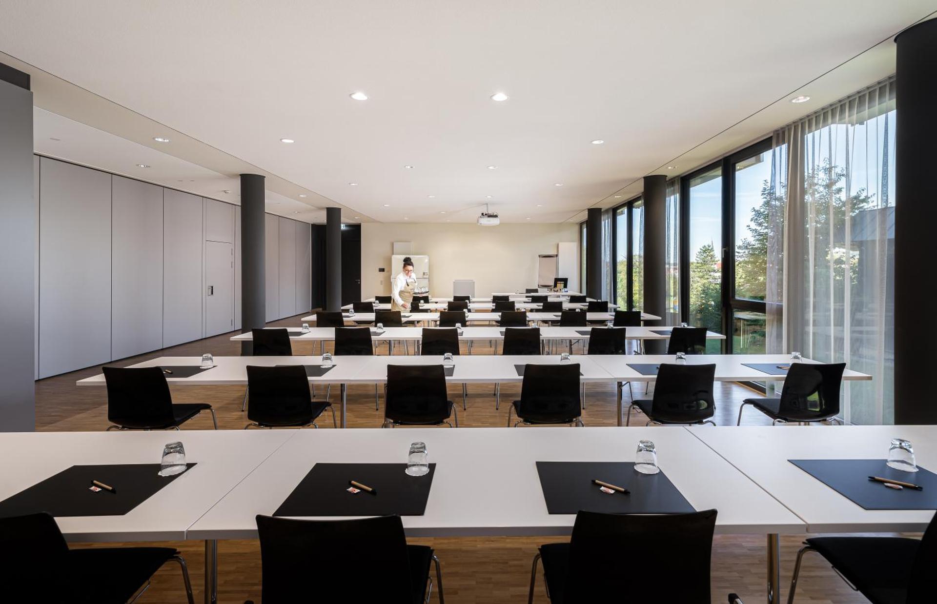 Meeting/conference room