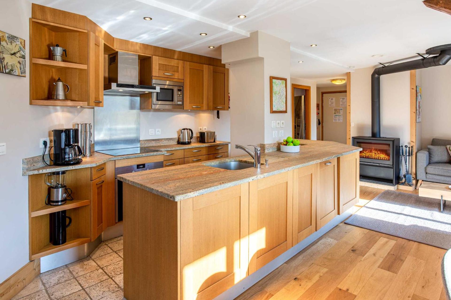 Kitchen or kitchenette