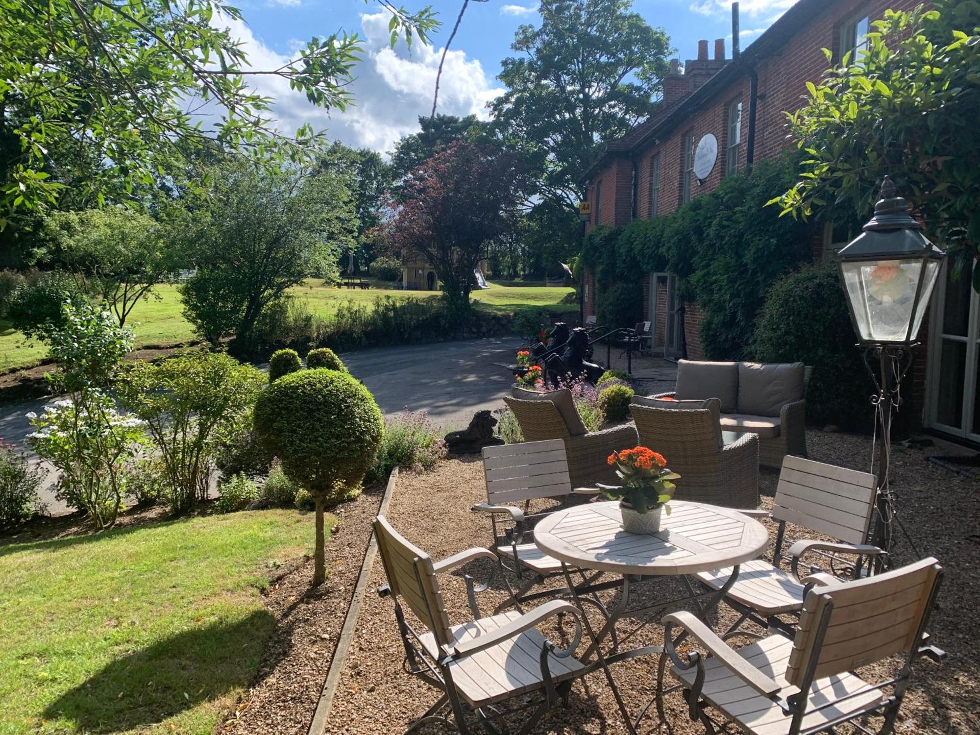 Scarborough Hill Country Inn