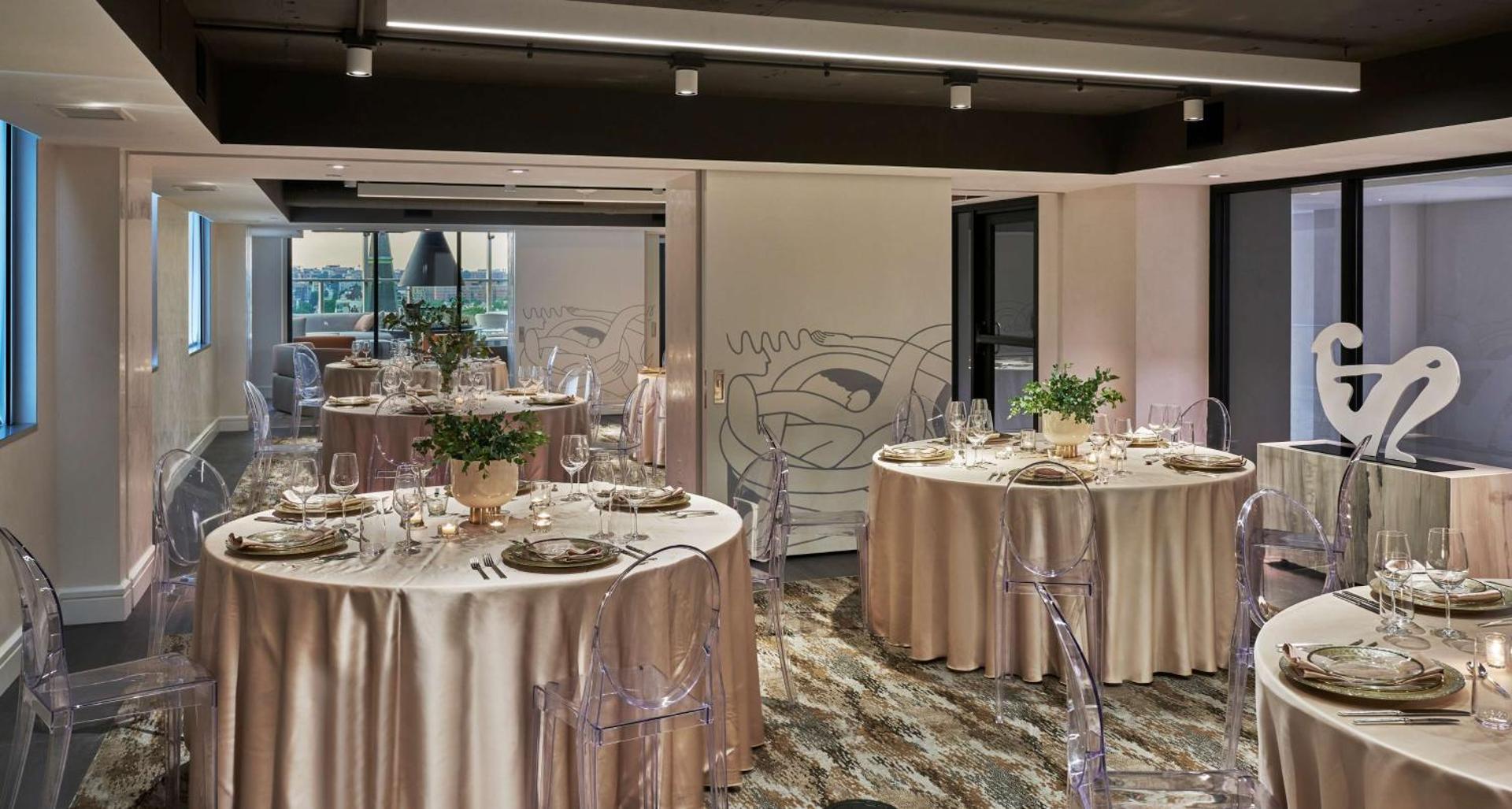 Meeting/conference room