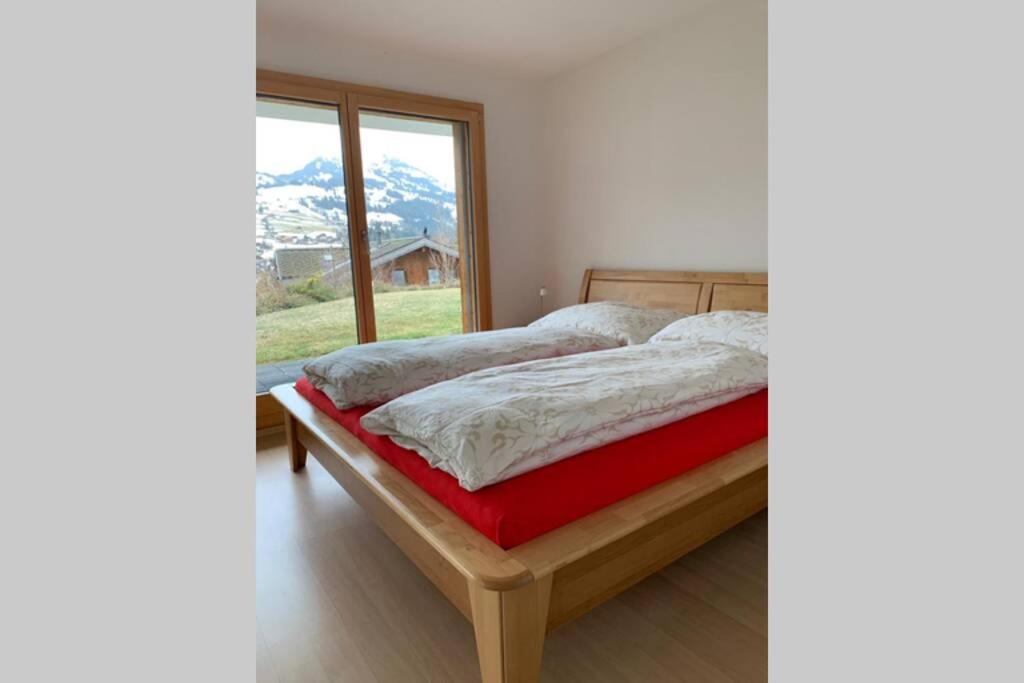 Région de GSTAAD, charmant chalet duplex de 80m2