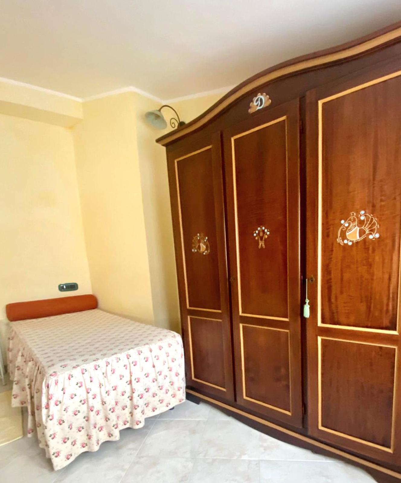 Casa De Ajala - B&B de Charme in Antica Dimora totalmente ristrutturata e dotata di tutti i confort Bagni privati Spazio living Patio esterno Ambienti climatizzati Degustazioni prodotti locali