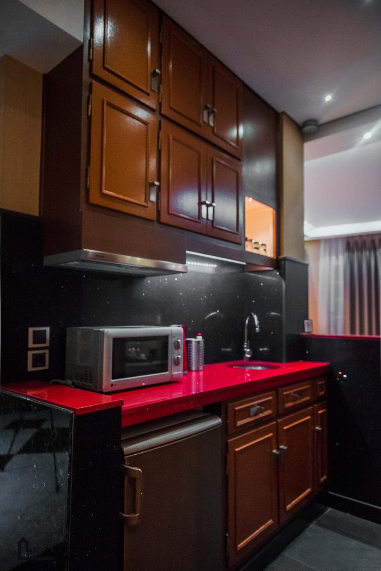 NOHO Boutique Koukaki , premium living