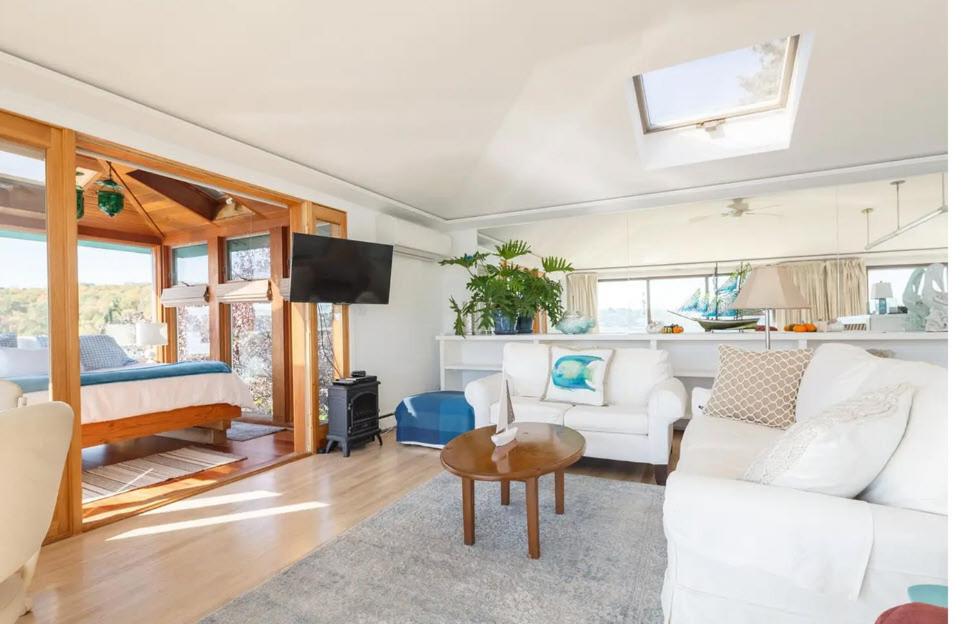 Hudson Riverfront Home