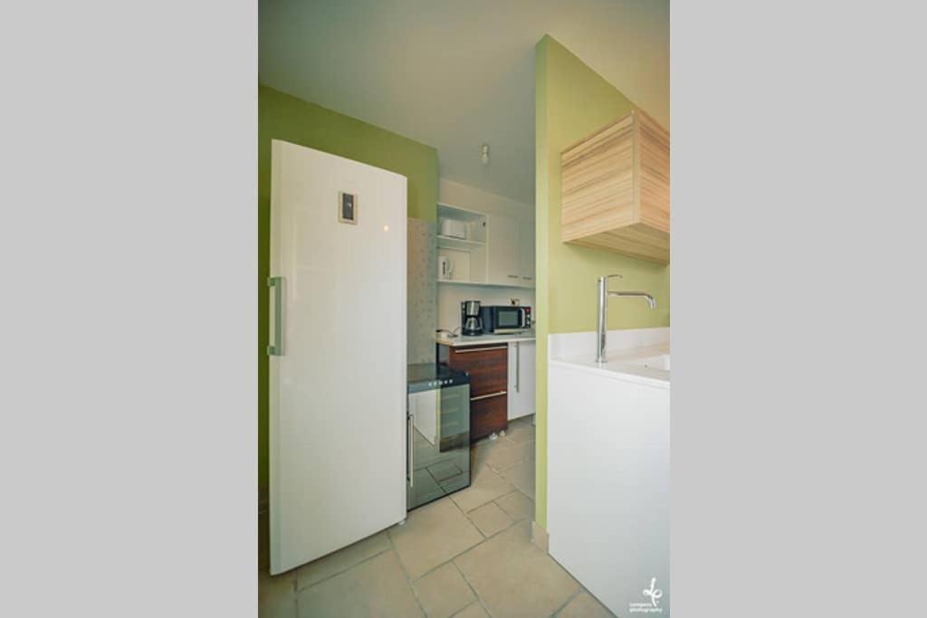 Maison PISCINE INTERIEURE et GARAGE