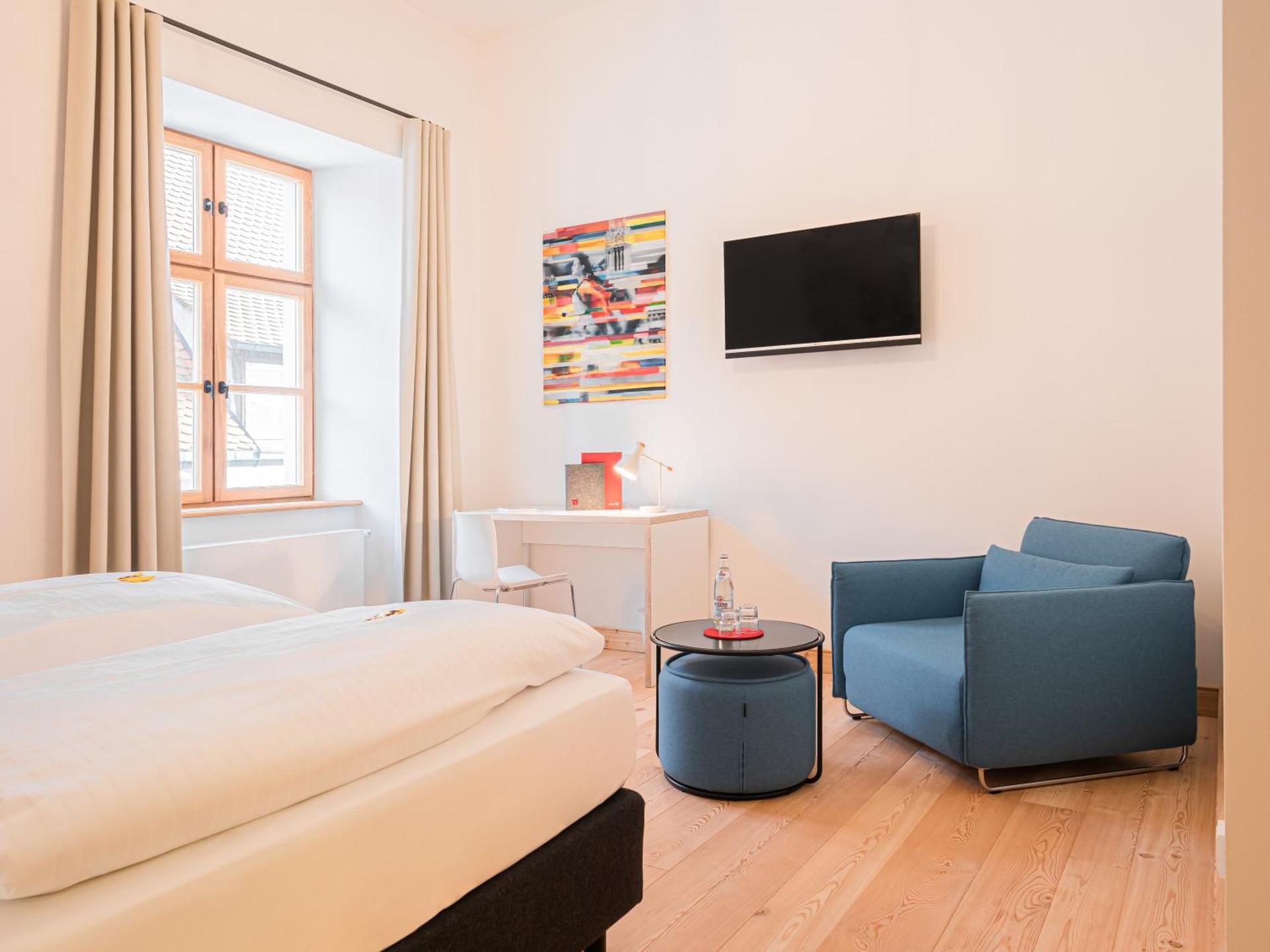 Photo of the whole room