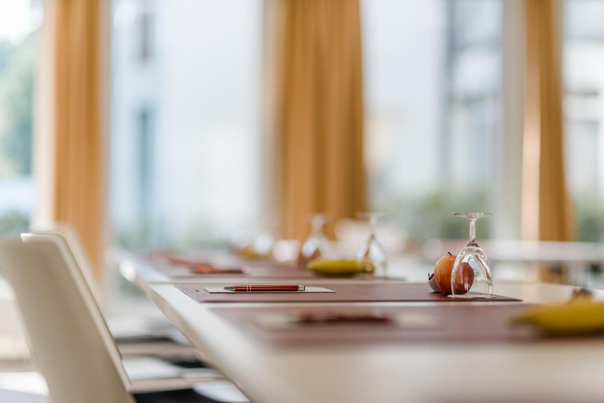 Meeting/conference room