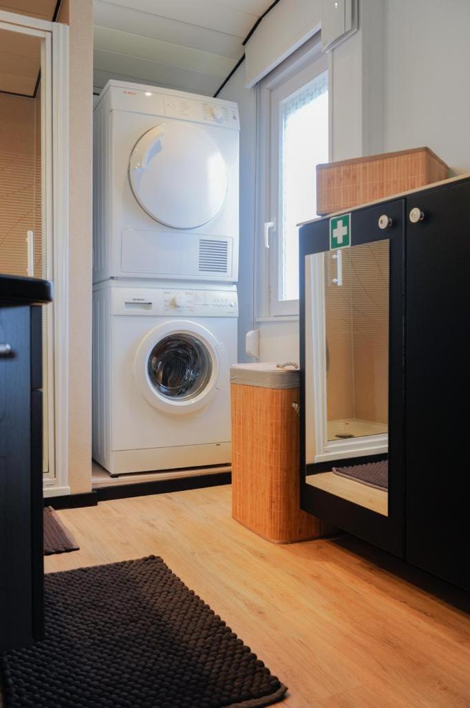 Prachtige chalet Wabi Sabi aan het water!