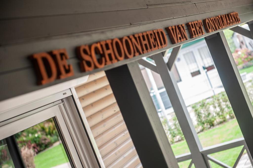 Prachtige chalet Wabi Sabi aan het water!