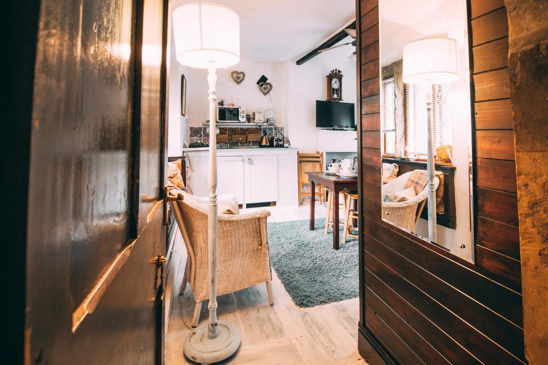 Wool Combers Rest & Brönte Parsonage - Haworth