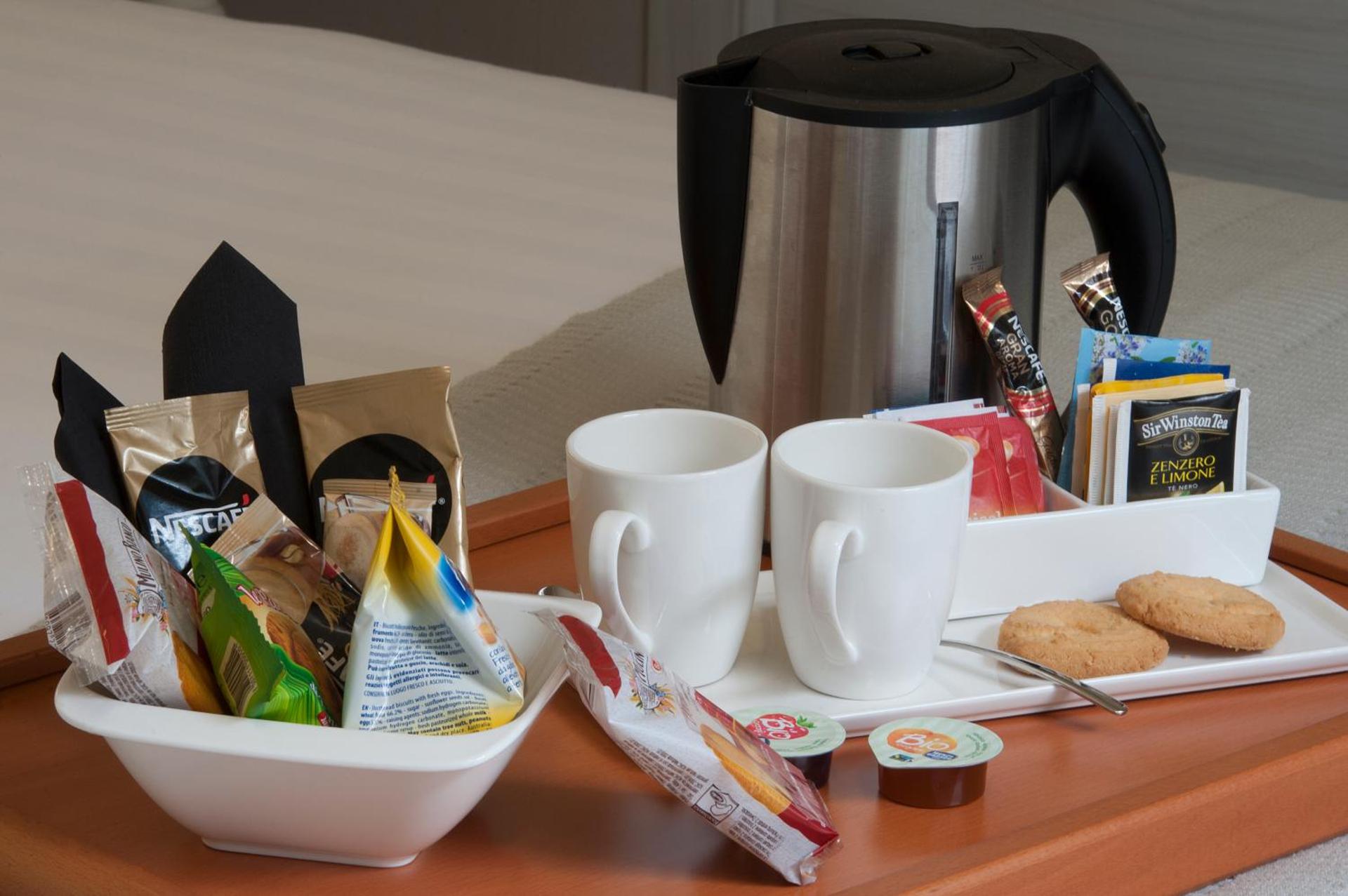 Coffee/tea facilities