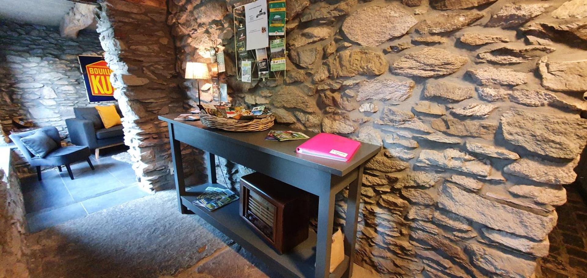 O Près de la Lienne, maison de campagne de charme, accord parfait entre confort et authenticité