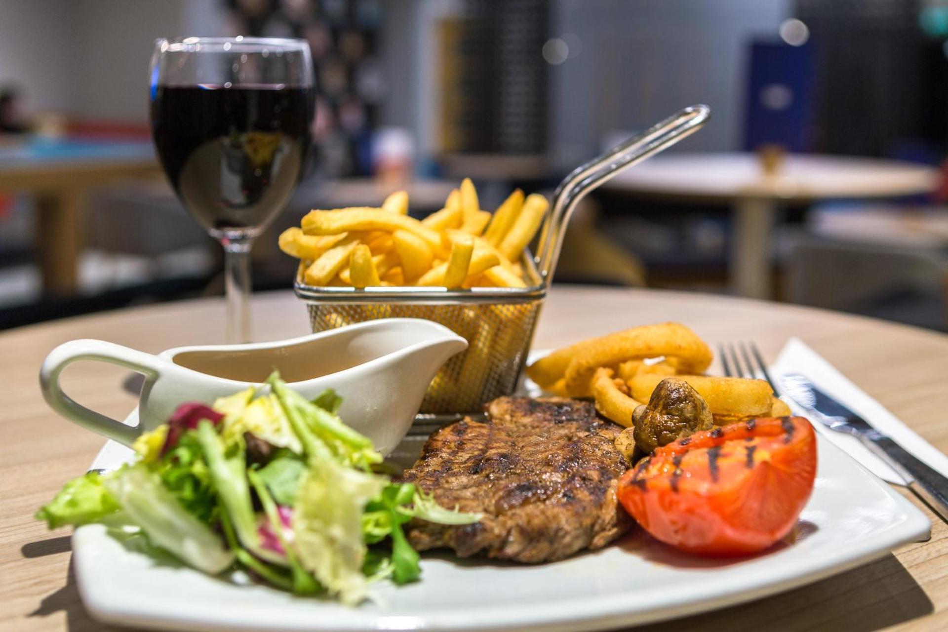 Restaurant/places to eat