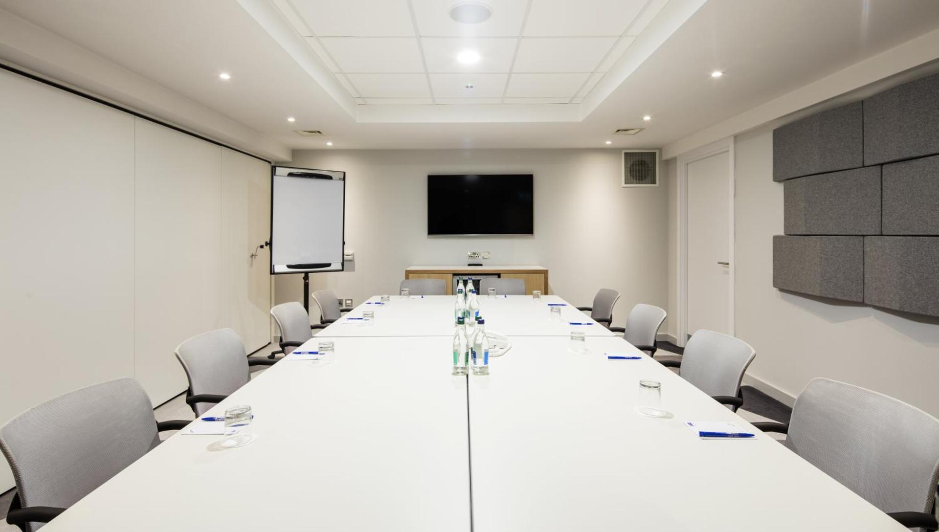 Meeting/conference room