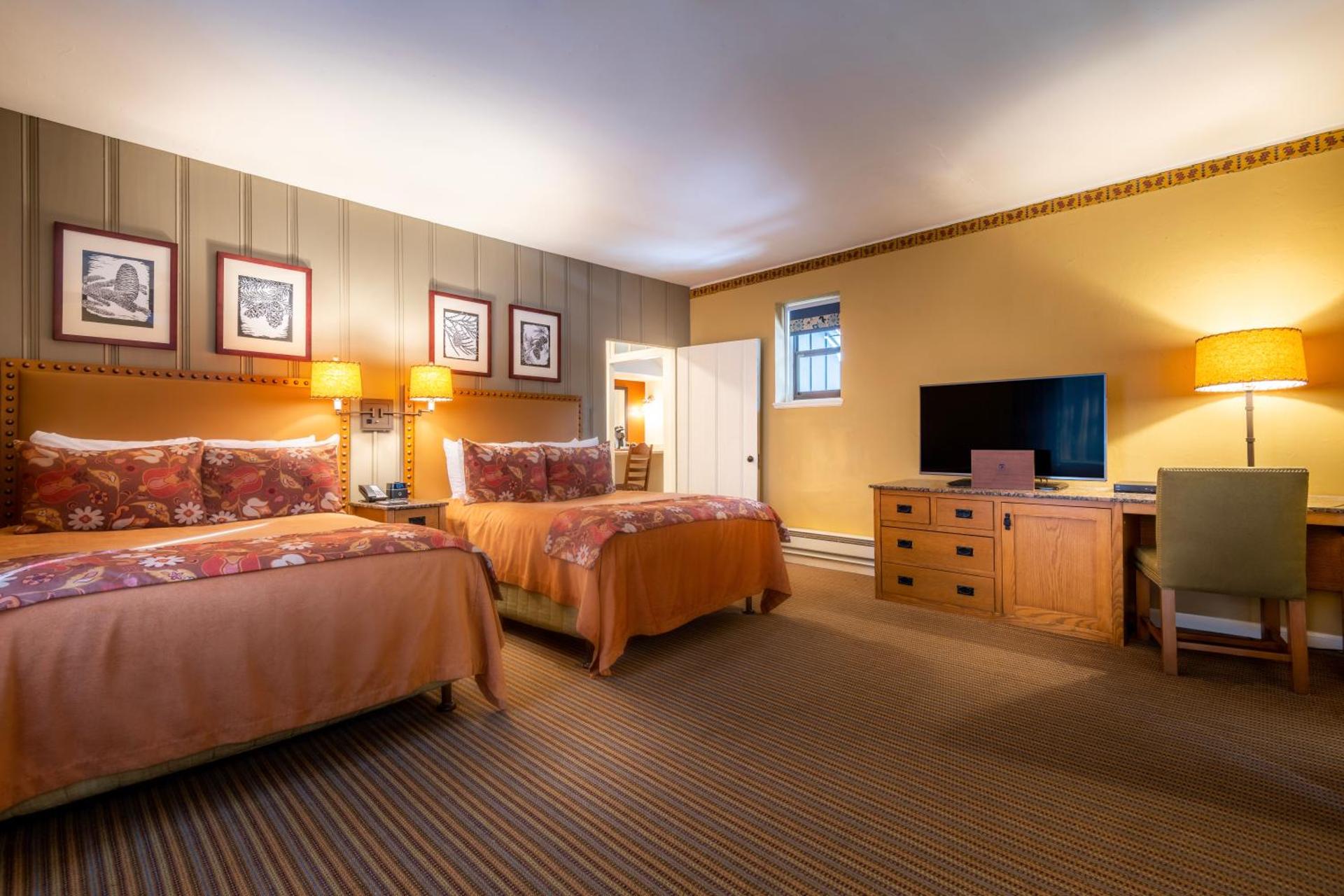 Photo of the whole room