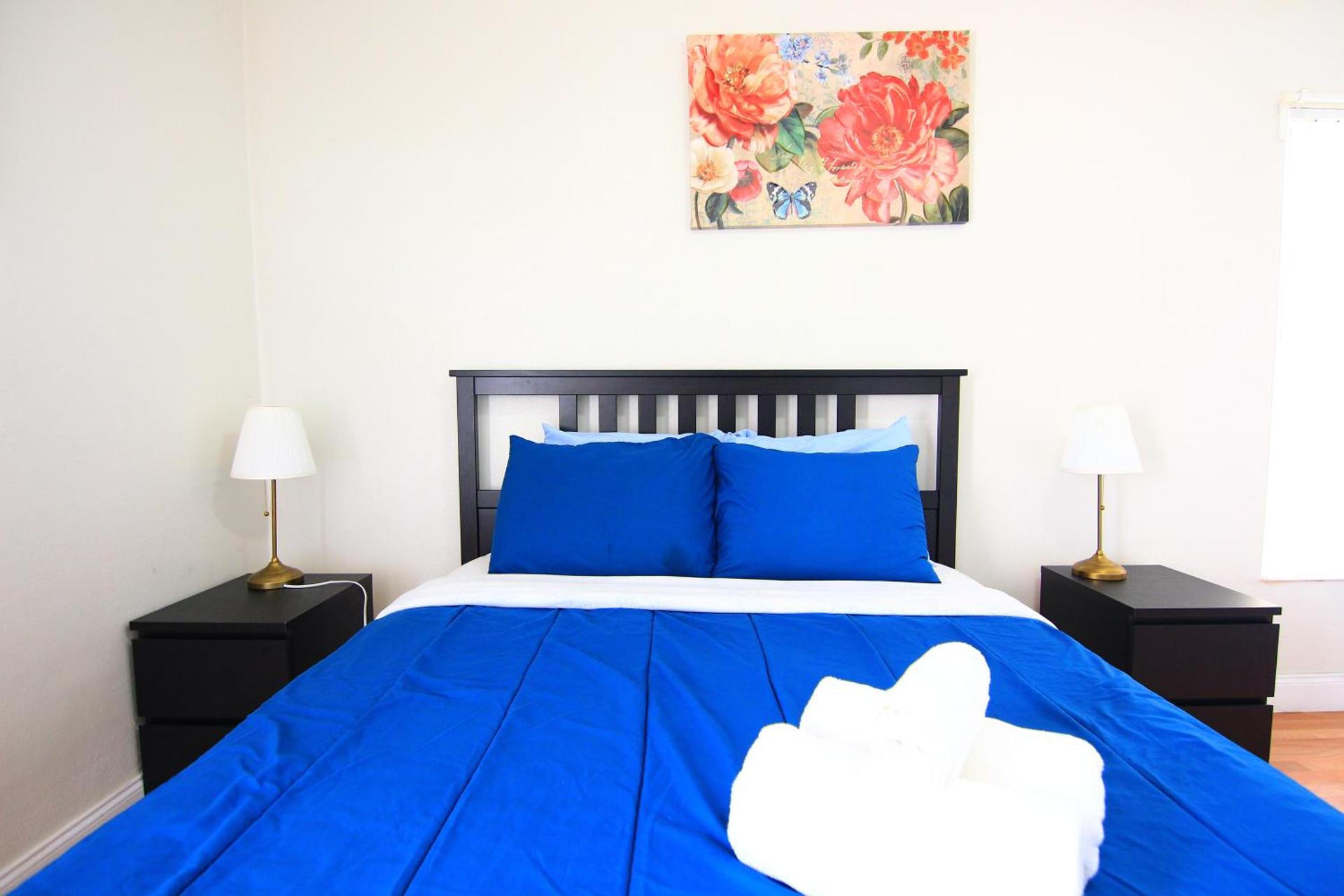 Sunny Isles Apartments by MiaRentals